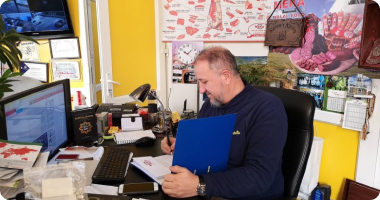 Pas deklaratës së Kurtit, kompania vendore rrit pagën minimale në 350 euro